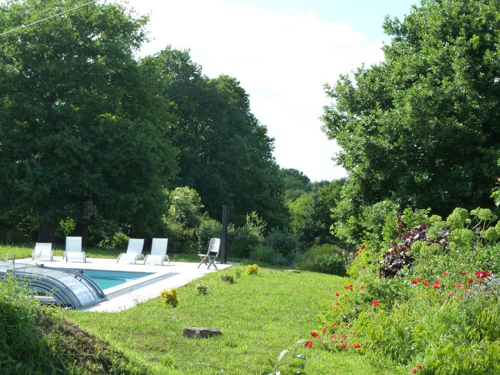 Chambres D'Hotes Logis De L'Etang De L'Aune Iffendic Buitenkant foto