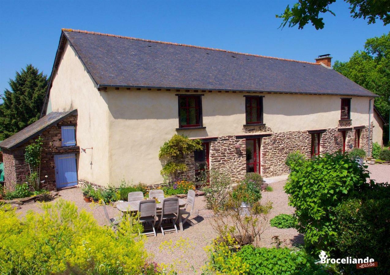 Chambres D'Hotes Logis De L'Etang De L'Aune Iffendic Buitenkant foto